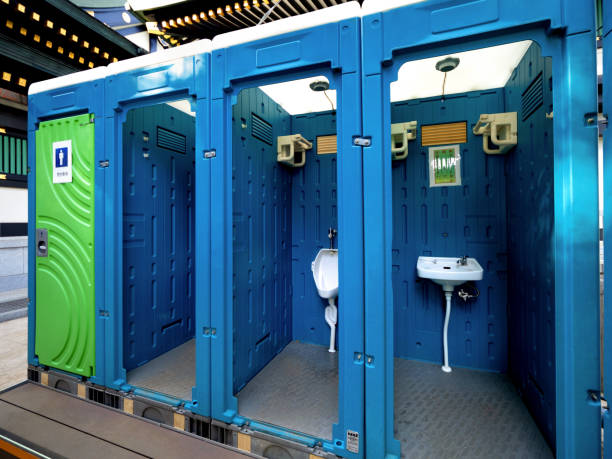 Portable Toilet Options We Offer in Niles, OH